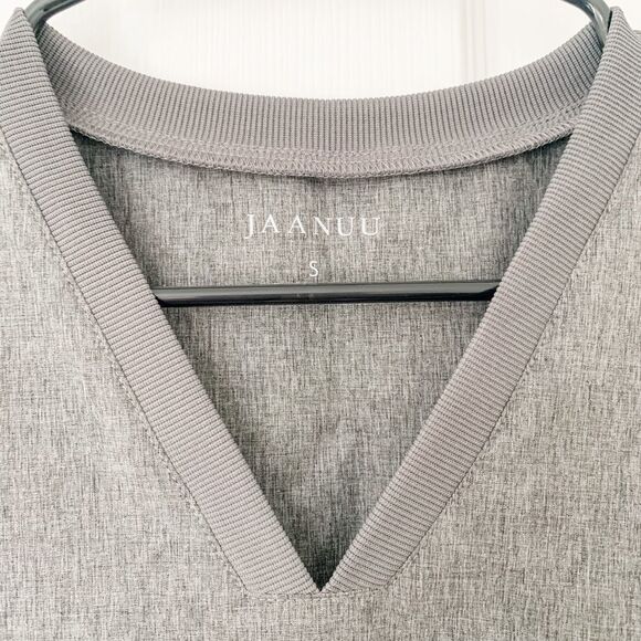 NEW Jaanuu heather grey scrub top - Picture 4 of 4